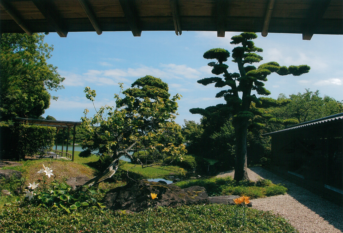 くつろぎの庭園